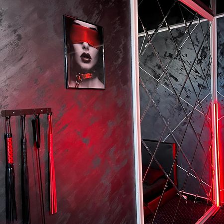 Adult Only Fantasy Room Bucharest Luaran gambar