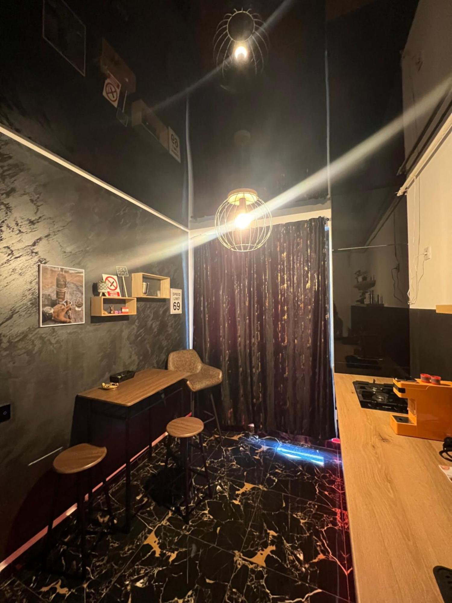 Adult Only Fantasy Room Bucharest Luaran gambar